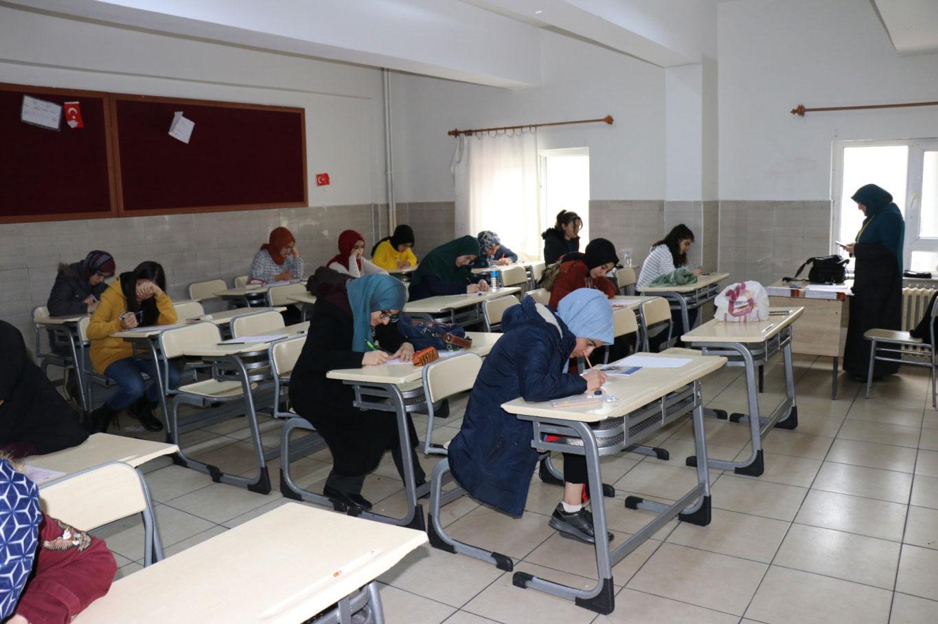Malatya'da da Siyer Yarışması heyecanı yaşandı Malatya'da da Siyer Yarışması heyecanı yaşandı